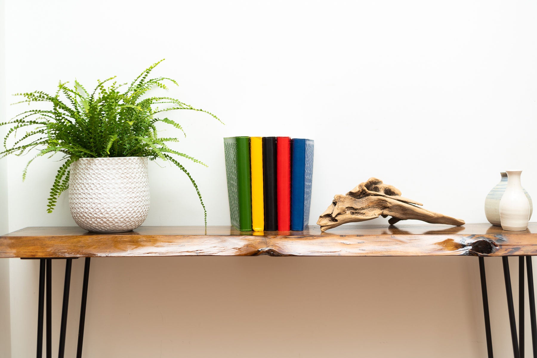 NATURAL MATERIALS FOR REAL LIFE